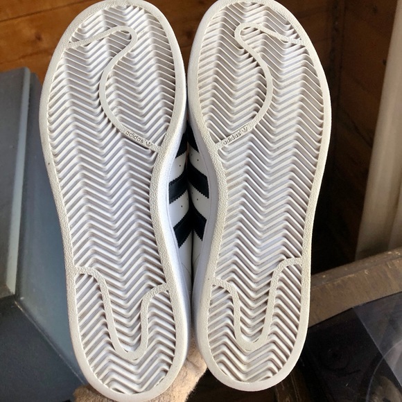 Superstar Shell-Toe Adidas - Picture 7 of 10